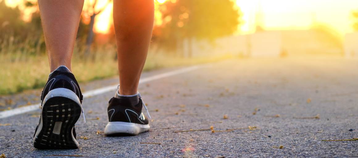 De beste manier om 500 calorieën te verbranden met wandelen