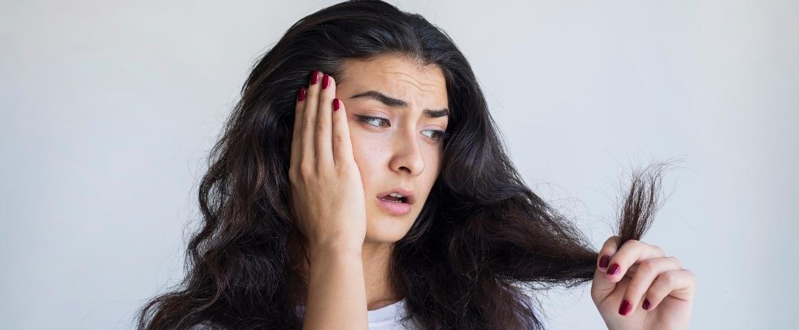 Waarom is water zo belangrijk voor een gezonde haargroei?